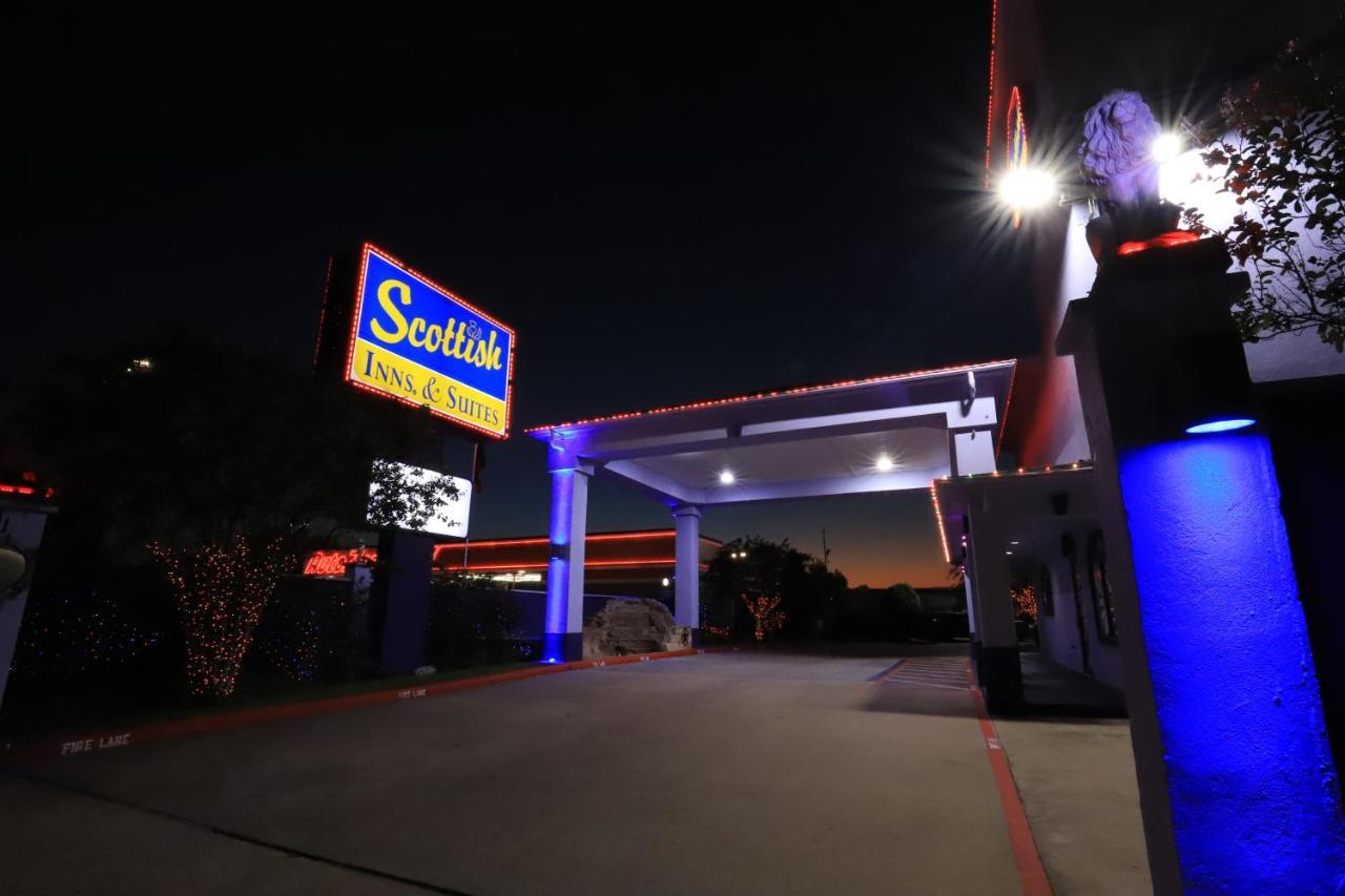 Scottish Inn And Suites Houston-Jones Road Louetta Exteriör bild