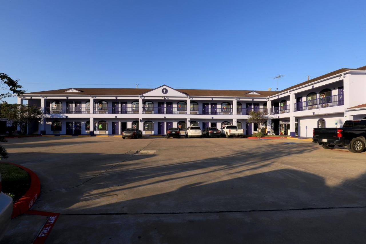 Scottish Inn And Suites Houston-Jones Road Louetta Exteriör bild