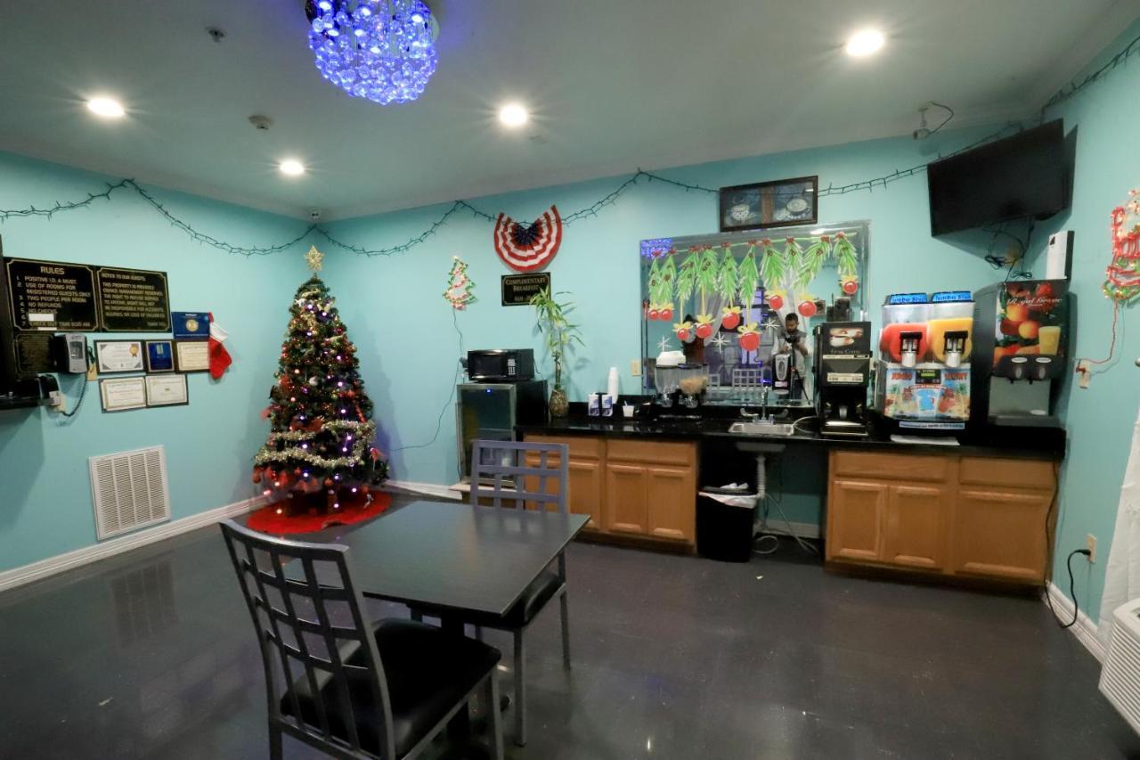 Scottish Inn And Suites Houston-Jones Road Louetta Exteriör bild