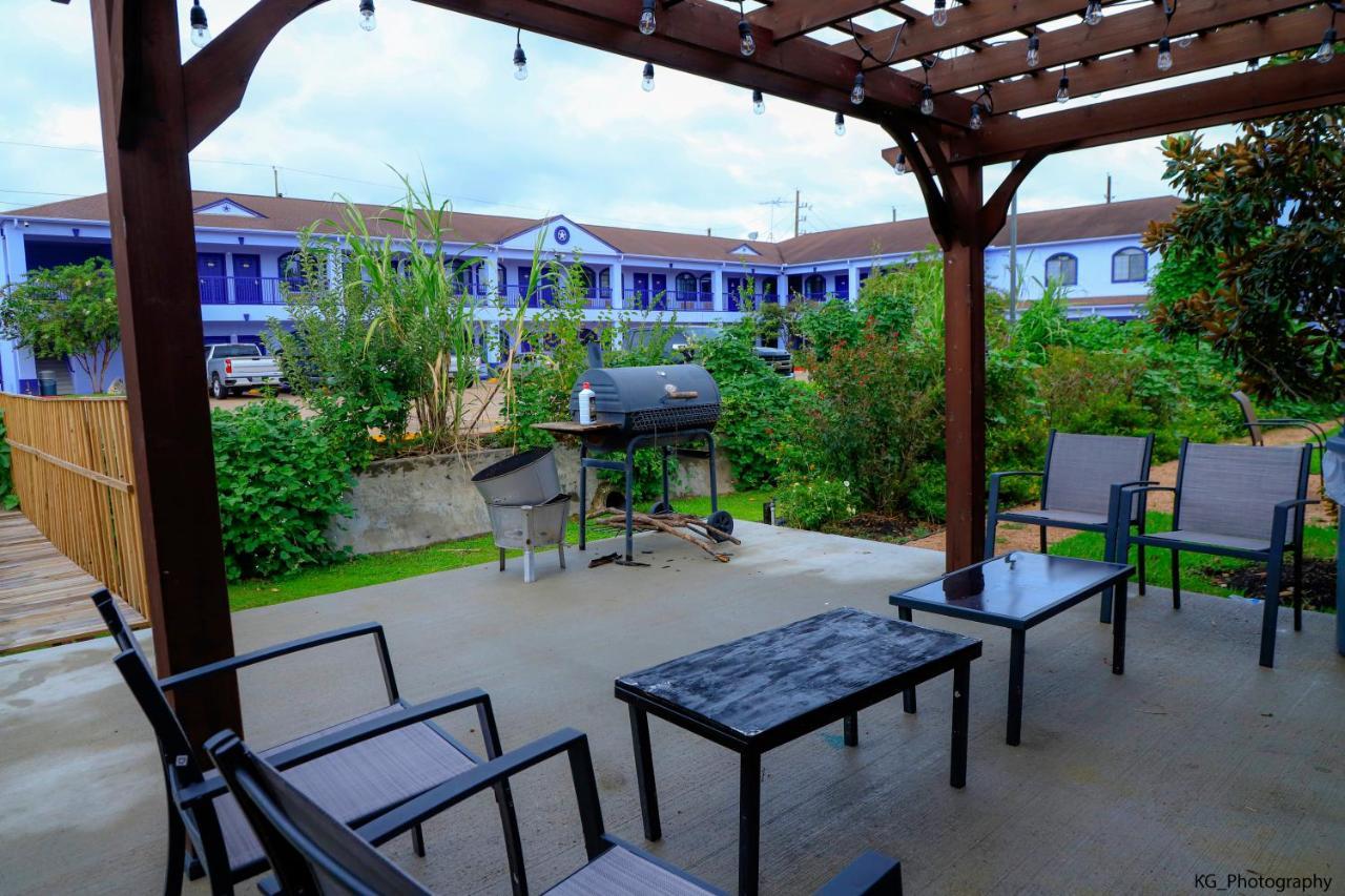 Scottish Inn And Suites Houston-Jones Road Louetta Exteriör bild